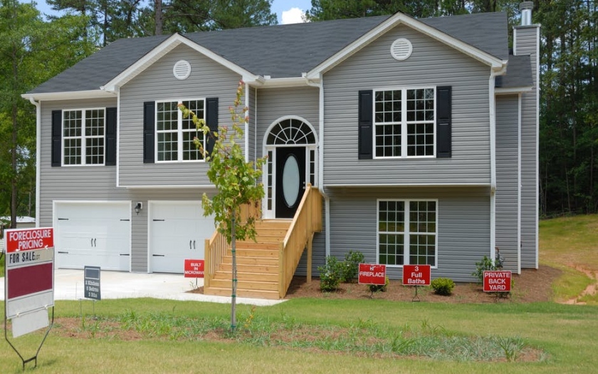 Moving House? We Have The Ultimate Checklist For Putting Your Property On The Market